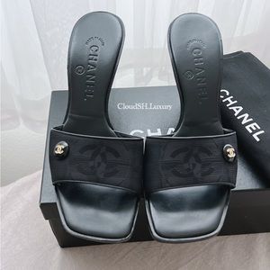 Auth Chanel Vintage Classic Cc Logo Black Mules -… - image 1